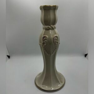 One BELLEEK RETIRED Candle-holder-Georgina Shell 8 3/4